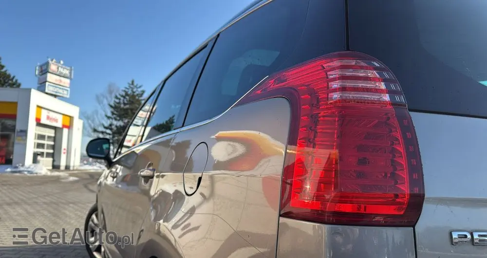 PEUGEOT 5008 HDI FAP 150 Platinum