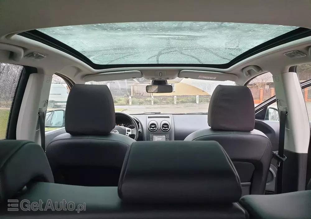 NISSAN Qashqai 2.0 dCi 4 x 4 DPF tekna