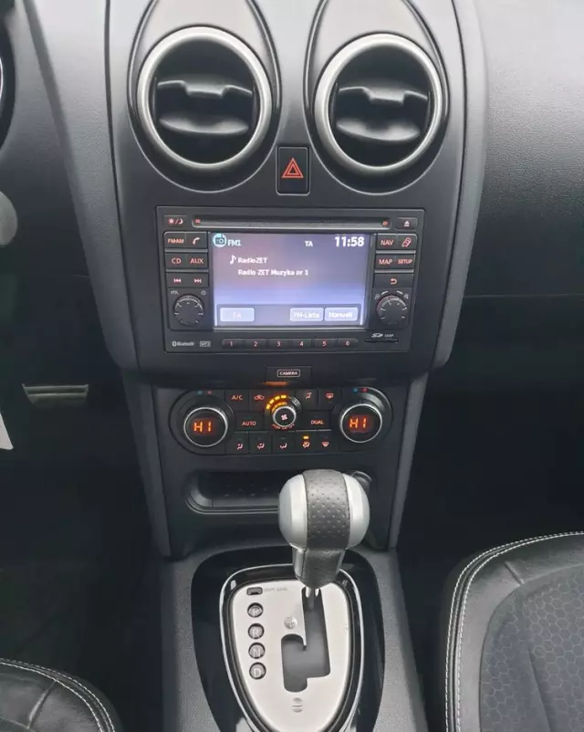 NISSAN Qashqai 2.0 dCi 4 x 4 DPF tekna