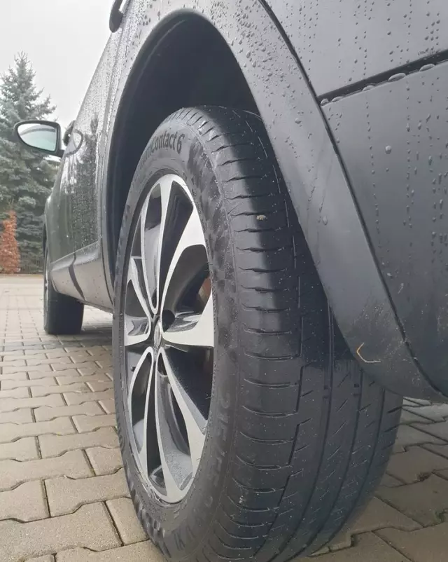 NISSAN Qashqai 2.0 dCi 4 x 4 DPF tekna