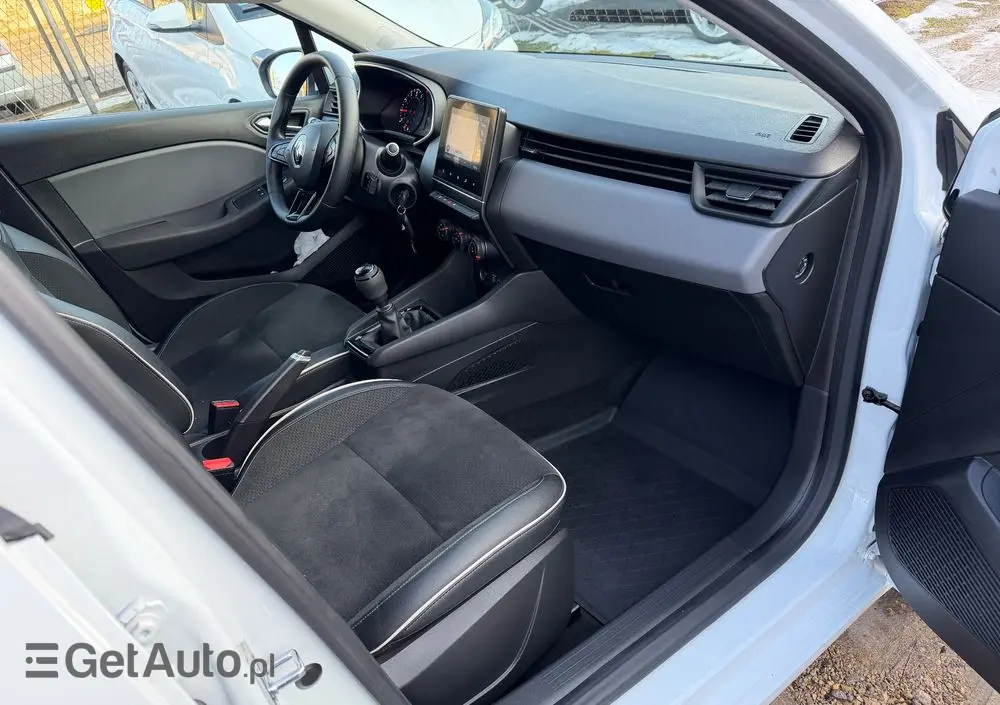 RENAULT Clio TCe 90 EQUILIBRE