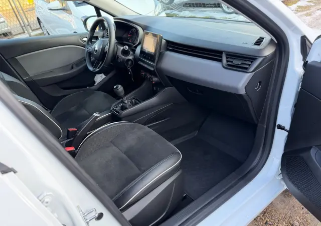 RENAULT Clio TCe 90 EQUILIBRE