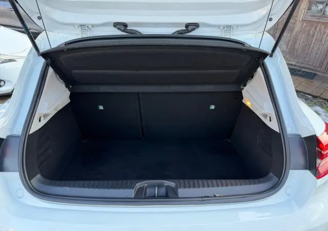 RENAULT Clio TCe 90 EQUILIBRE