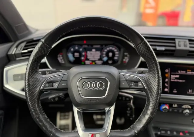 AUDI Q3 40 TDI Quattro S tronic S line