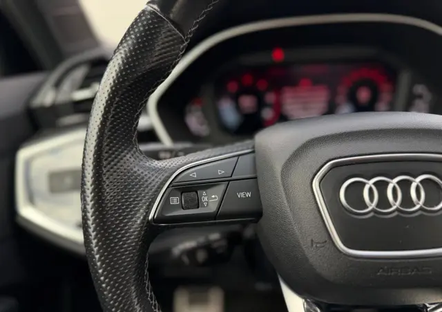 AUDI Q3 40 TDI Quattro S tronic S line