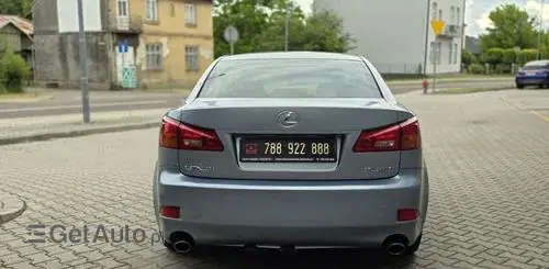 LEXUS IS 