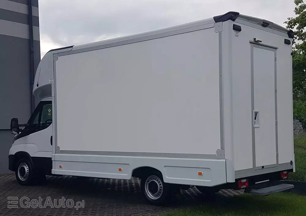IVECO DAILY KONTENER NISKOPODŁOGOWY 4,43x2,23x2,42 SKLEP BAR FOODTRUCK KAMPER KLIMA 