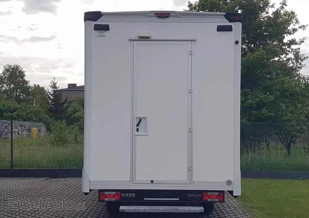 IVECO DAILY KONTENER NISKOPODŁOGOWY 4,43x2,23x2,42 SKLEP BAR FOODTRUCK KAMPER KLIMA 