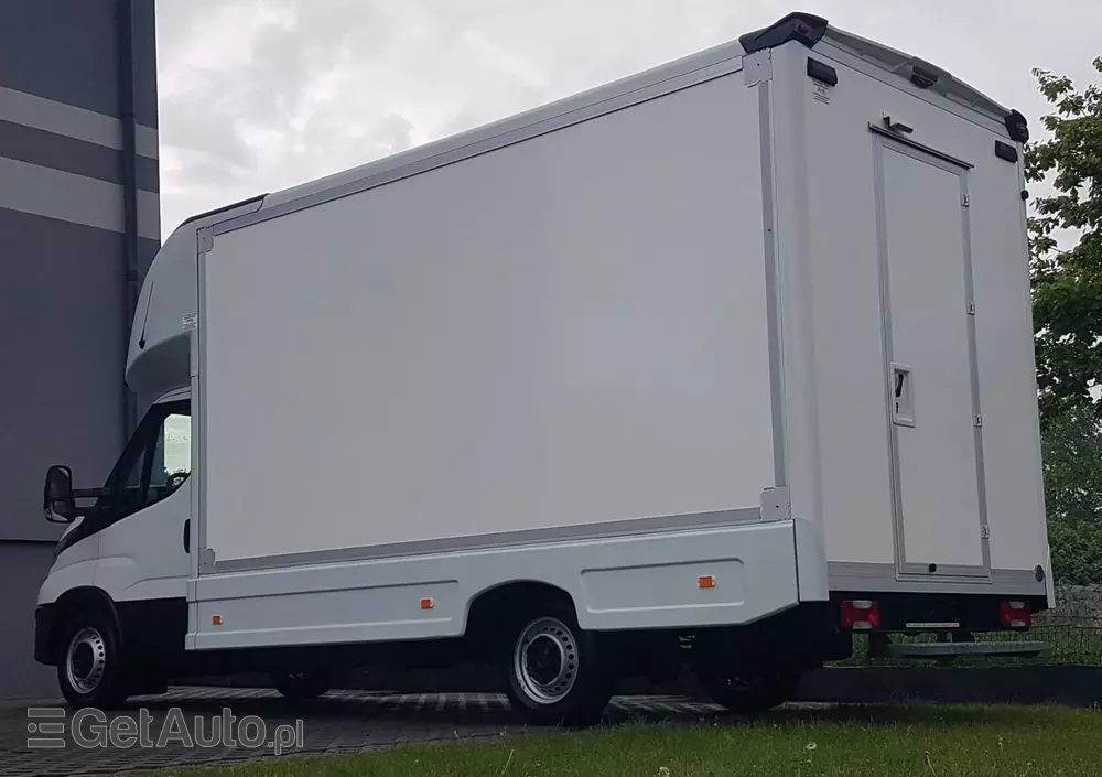 IVECO DAILY KONTENER NISKOPODŁOGOWY 4,43x2,23x2,42 SKLEP BAR FOODTRUCK KAMPER KLIMA 