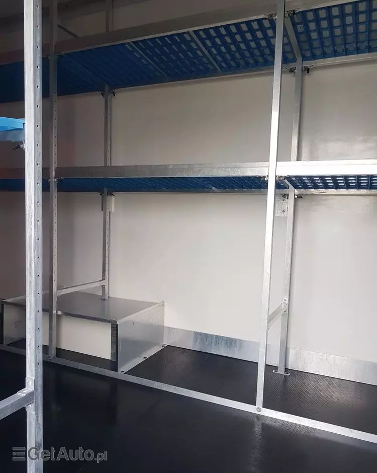 IVECO DAILY KONTENER NISKOPODŁOGOWY 4,43x2,23x2,42 SKLEP BAR FOODTRUCK KAMPER KLIMA 