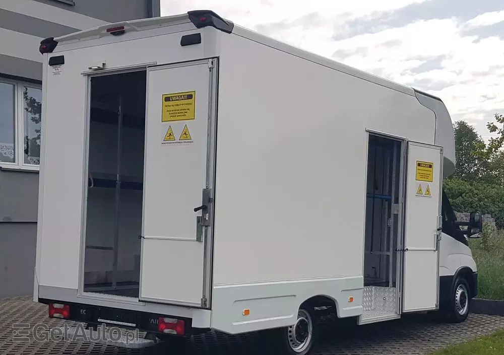 IVECO DAILY KONTENER NISKOPODŁOGOWY 4,43x2,23x2,42 SKLEP BAR FOODTRUCK KAMPER KLIMA 