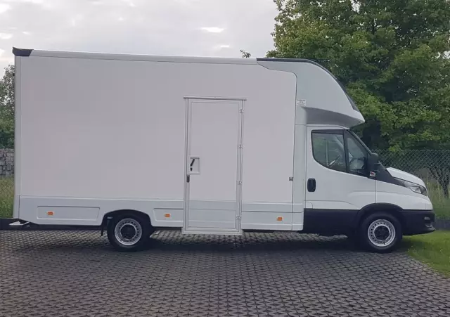 IVECO DAILY KONTENER NISKOPODŁOGOWY 4,43x2,23x2,42 SKLEP BAR FOODTRUCK KAMPER KLIMA 