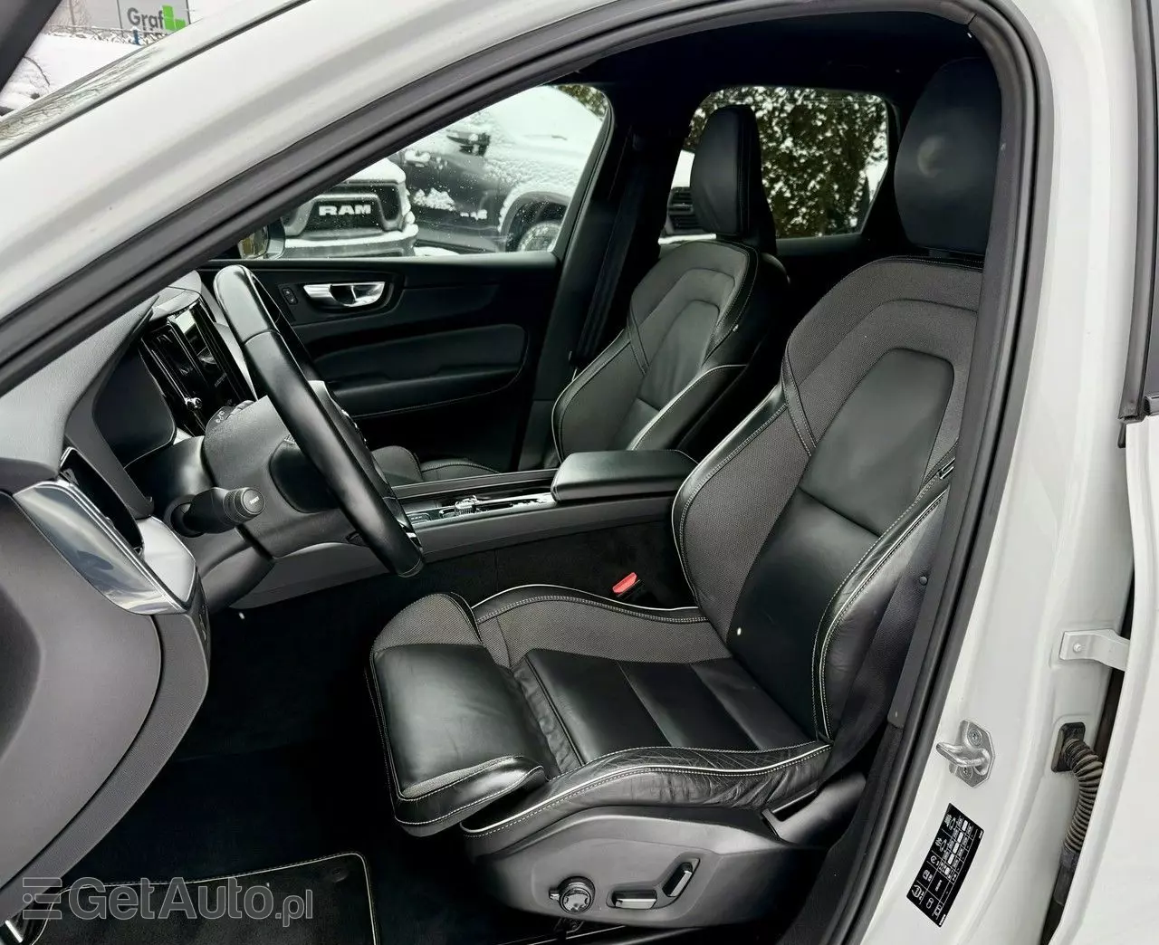 VOLVO XC 60 B4 D AWD Geartronic RDesign