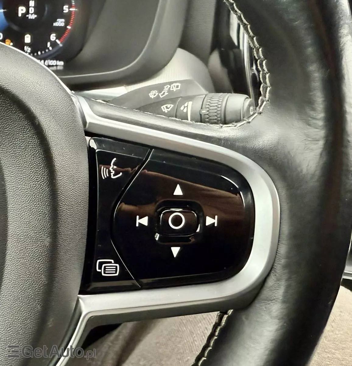 VOLVO XC 60 B4 D AWD Geartronic RDesign