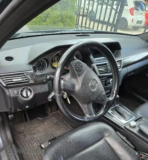 MERCEDES-BENZ Klasa E 