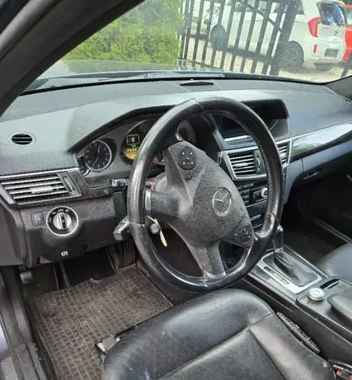 MERCEDES-BENZ Klasa E 