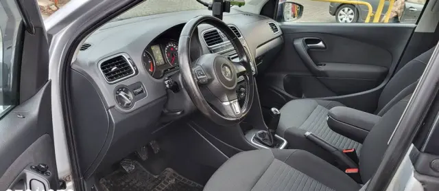 VOLKSWAGEN Polo 1.6 TDI Black/Silver Edition