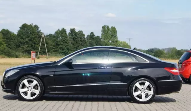 MERCEDES-BENZ Klasa E 