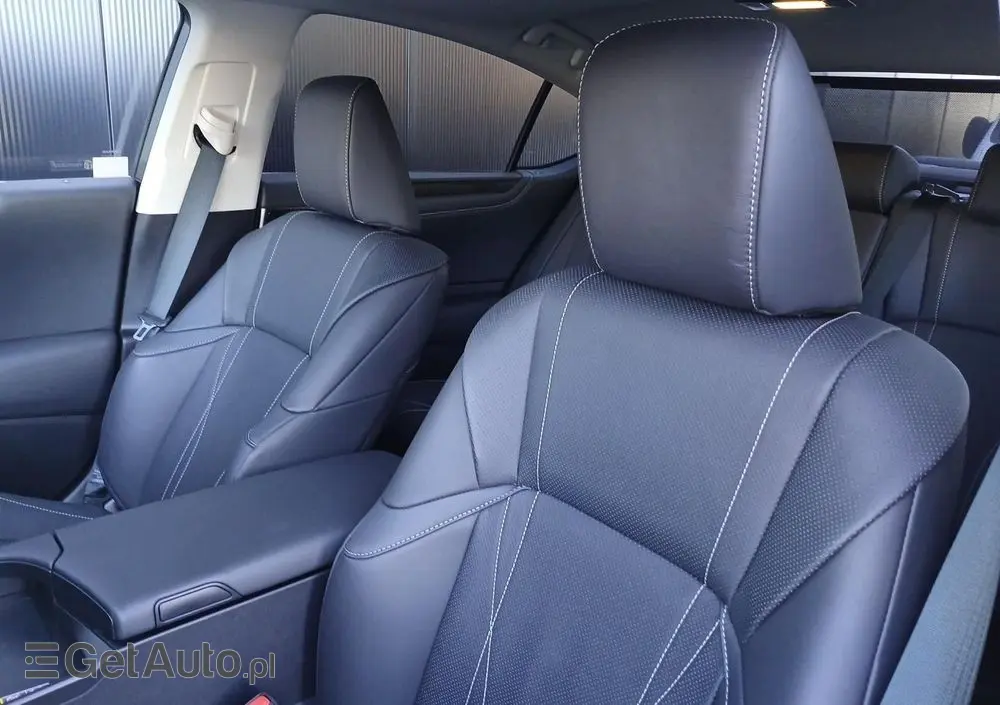 LEXUS ES 300h Prestige