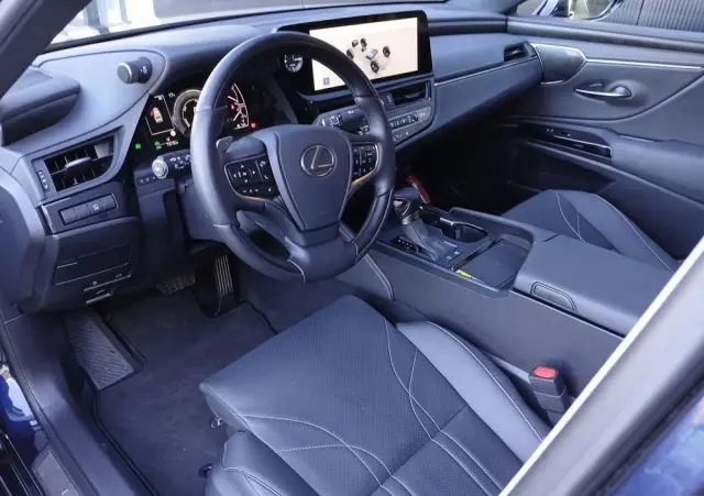 LEXUS ES 300h Prestige