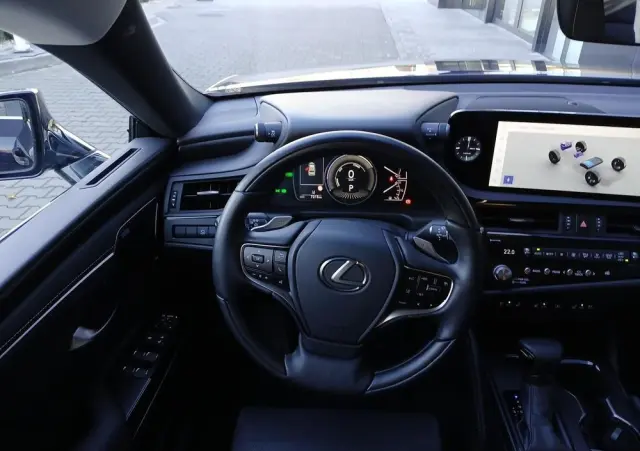 LEXUS ES 300h Prestige
