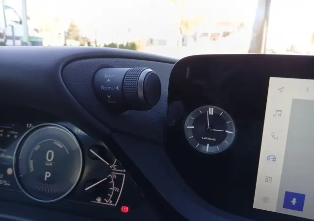 LEXUS ES 300h Prestige