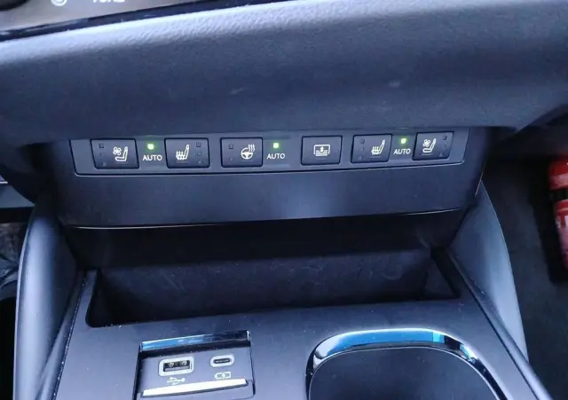 LEXUS ES 300h Prestige