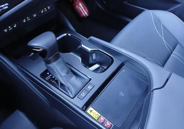 LEXUS ES 300h Prestige