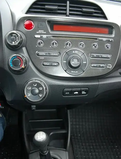 HONDA Jazz 