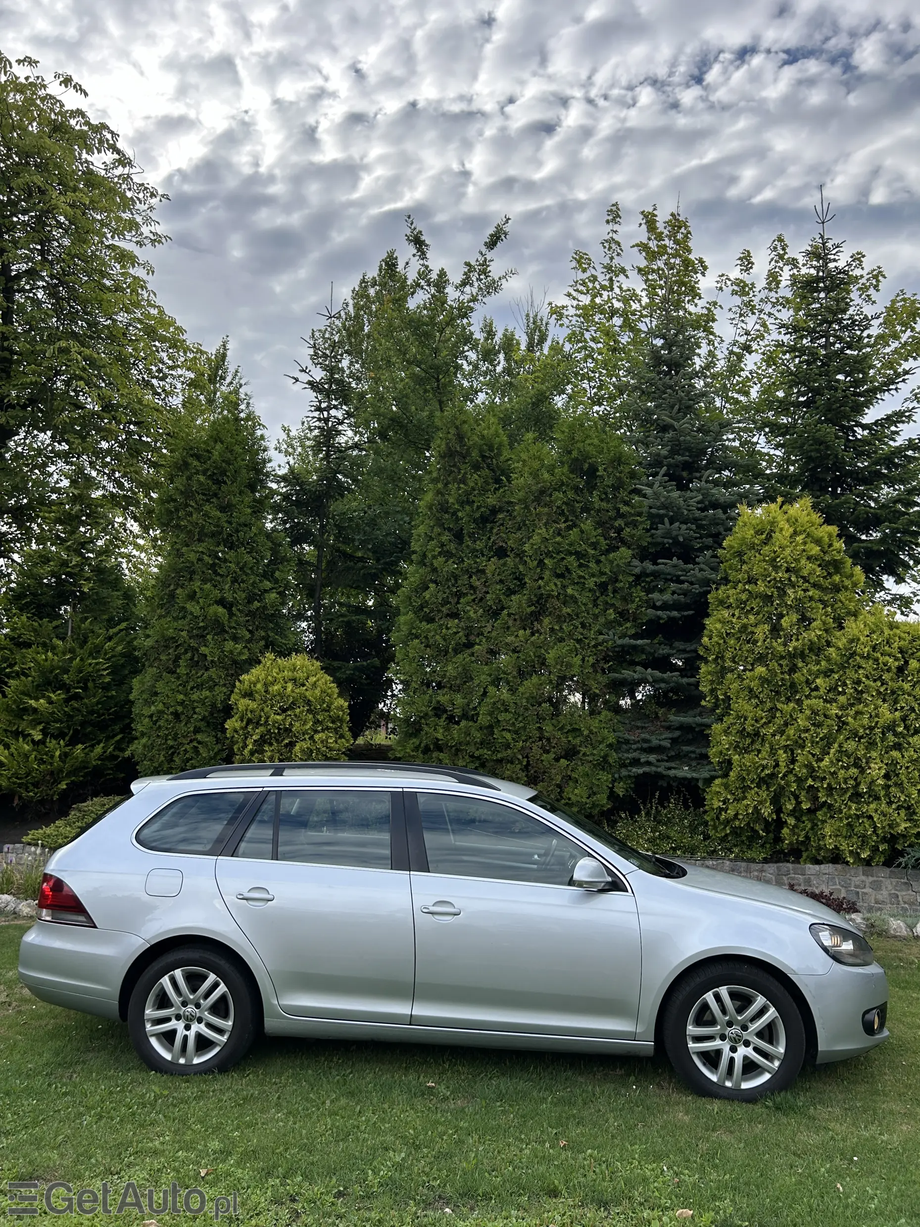 VOLKSWAGEN Golf Highline