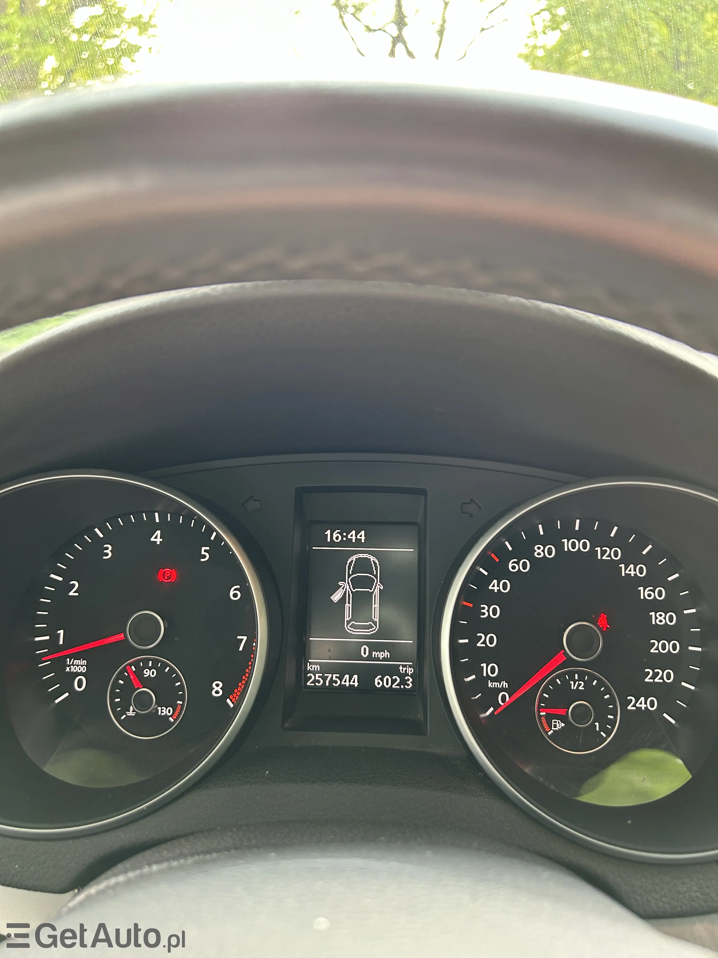 VOLKSWAGEN Golf Highline