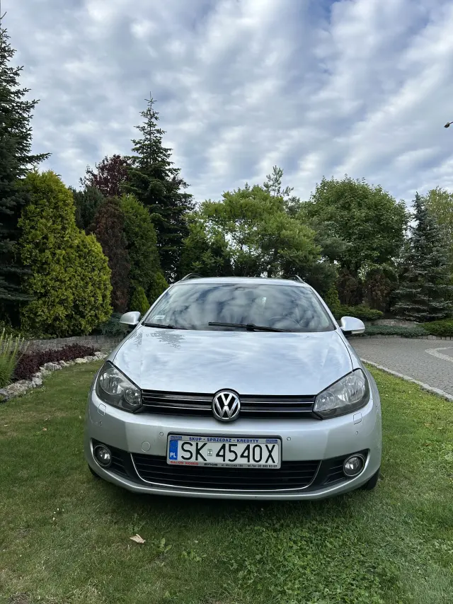 VOLKSWAGEN Golf Highline