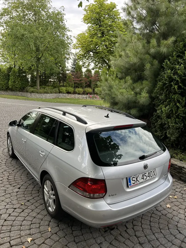 VOLKSWAGEN Golf Highline