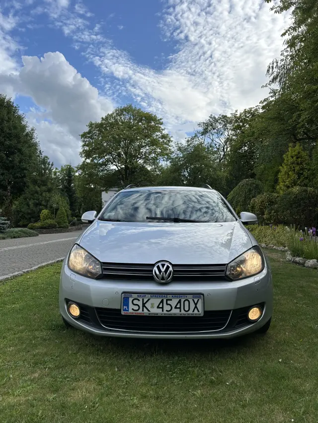 VOLKSWAGEN Golf Highline