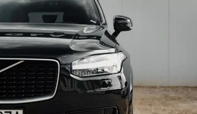 VOLVO Xc 90 
