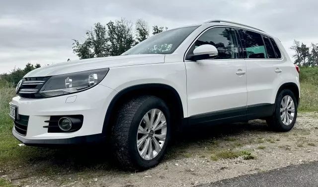 VOLKSWAGEN Tiguan Sport & Style