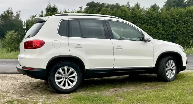 VOLKSWAGEN Tiguan Sport & Style