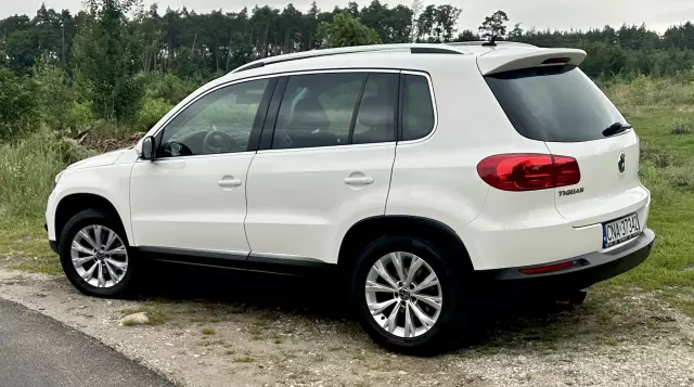 VOLKSWAGEN Tiguan Sport & Style