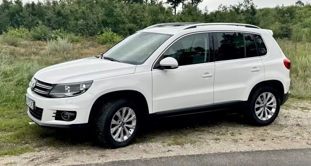 VOLKSWAGEN Tiguan Sport & Style