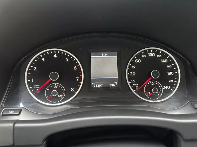 VOLKSWAGEN Tiguan Sport & Style