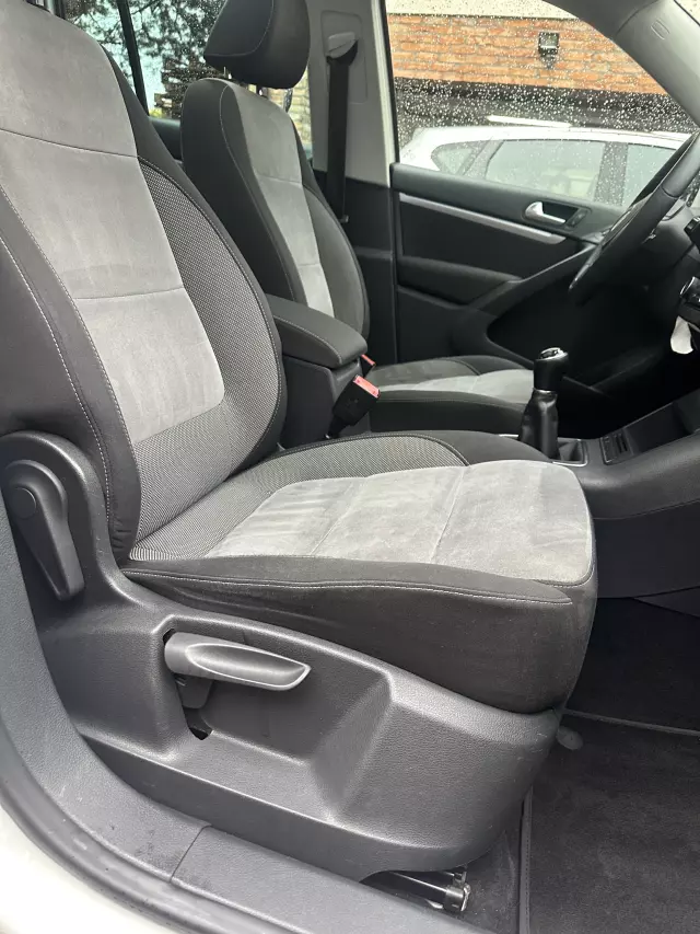 VOLKSWAGEN Tiguan Sport & Style