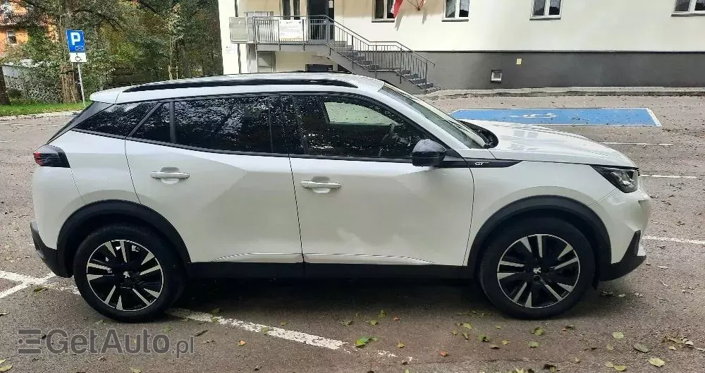 PEUGEOT 2008 1.5 BlueHDi GT Line S&S EAT8