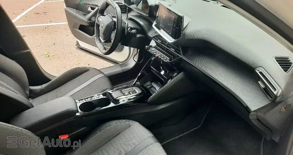 PEUGEOT 2008 1.5 BlueHDi GT Line S&S EAT8