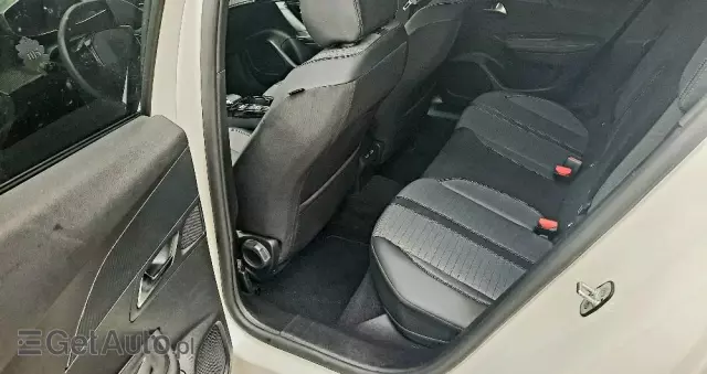 PEUGEOT 2008 1.5 BlueHDi GT Line S&S EAT8