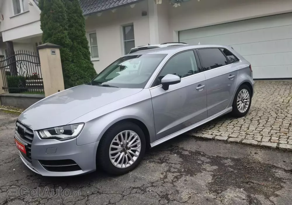 AUDI A3 1.6 TDI clean diesel Attraction