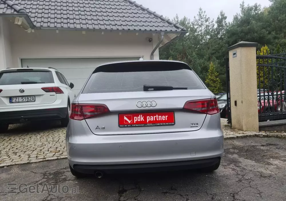 AUDI A3 1.6 TDI clean diesel Attraction