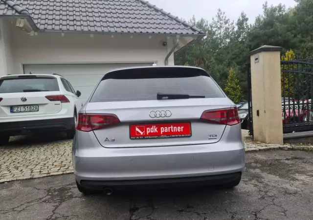 AUDI A3 1.6 TDI clean diesel Attraction