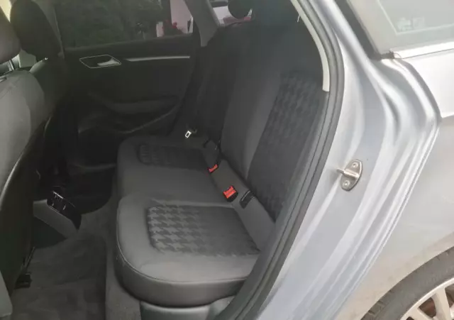 AUDI A3 1.6 TDI clean diesel Attraction