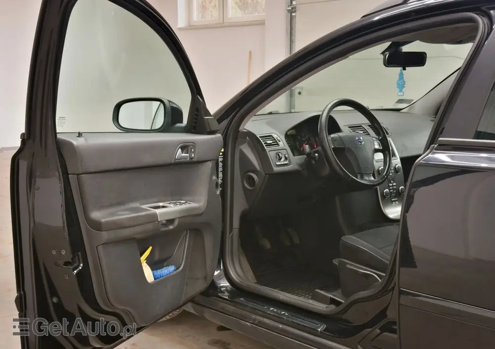 VOLVO V50 2.0D DPF Edition