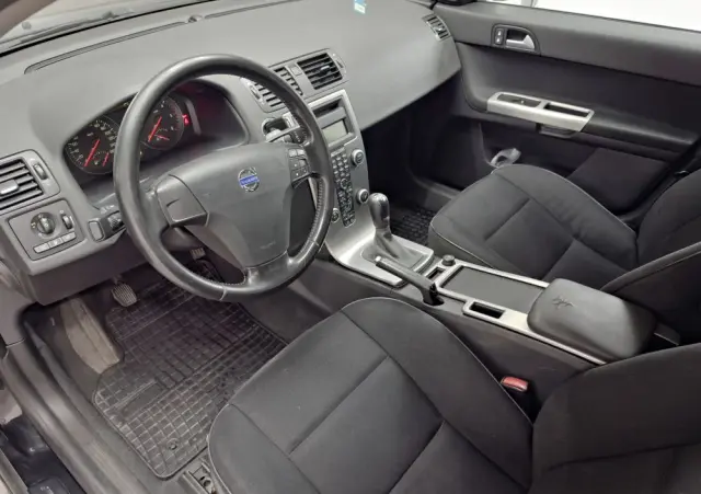 VOLVO V50 2.0D DPF Edition